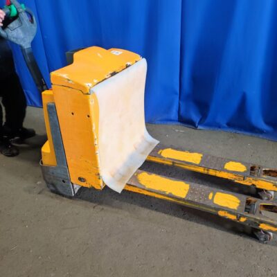 Niederhubwagen Jungheinrich EJE 220 bis 2000 kg Last elektr.