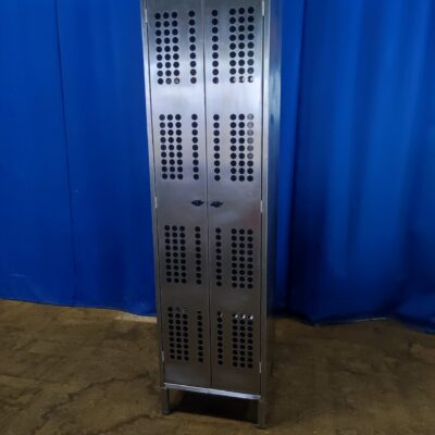 Spind Edelstahl 50x50x195 / 210 cm Personalspind