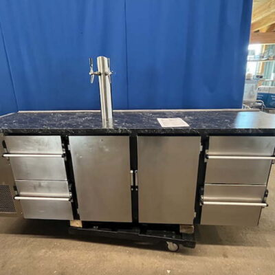 Schanktheke 296x68x90 cm gekühlt