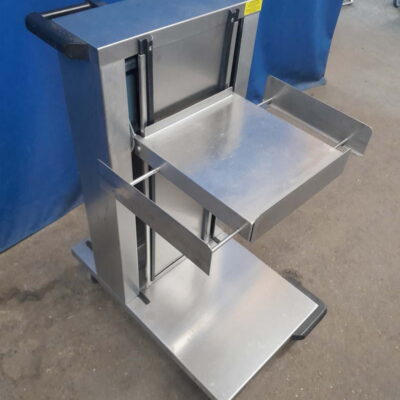 Tablettstapler HUPFER Edelstahl 52x75x103 cm