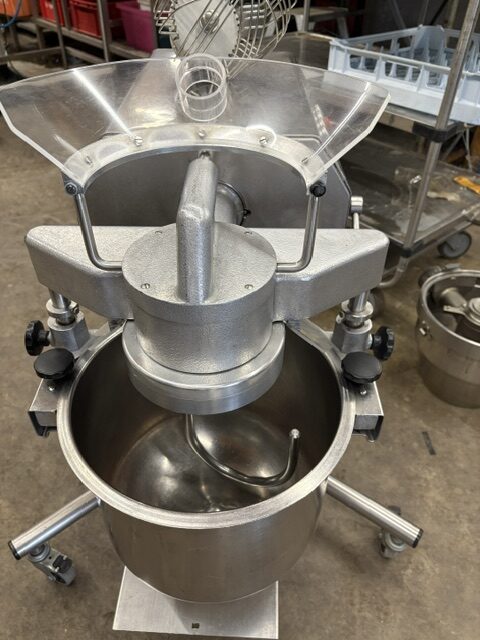 FEUMA SET HU 1020-2 Universal-Großküchenmaschine bis 1500 Menüs / Tag – Bild 10