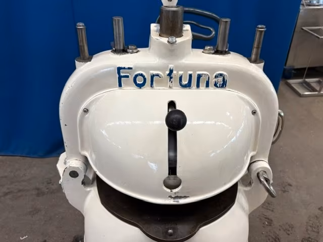 Brötchenpresse FORTUNA Halbautomat Gr. 4 Teigteiler – Bild 6