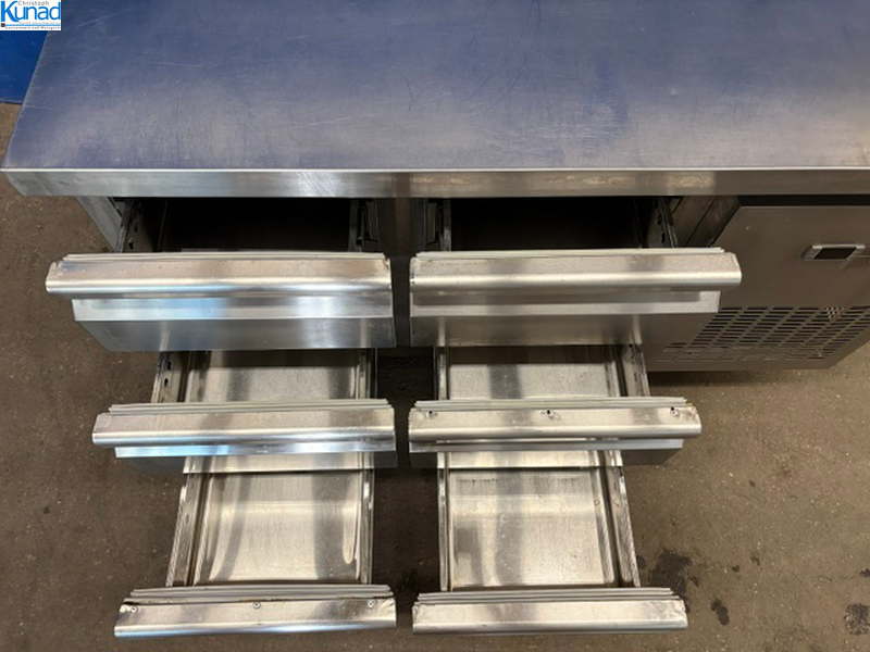 Kühltisch Edelstahl 180x70x85 cm fahrbar – Bild 5